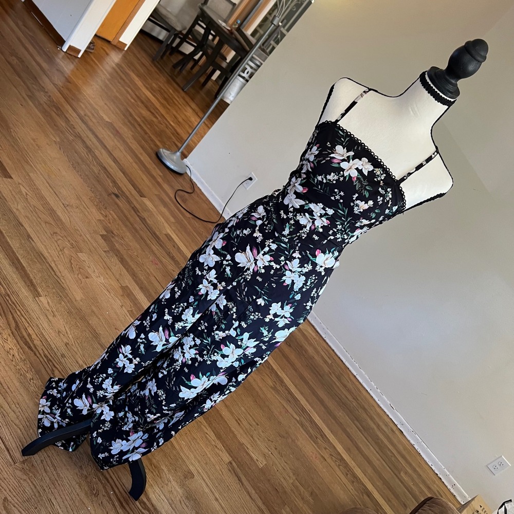 Agua Bendita Margaret Night Floral Jumpsuit Black Wide Leg Open Back Size M